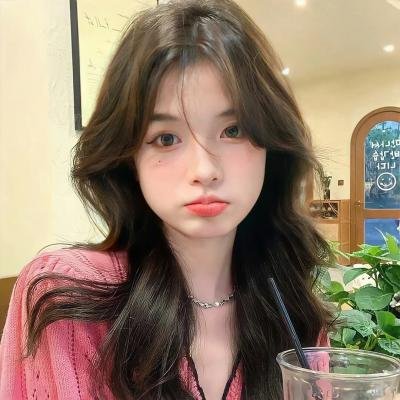 与鲨鱼游弋